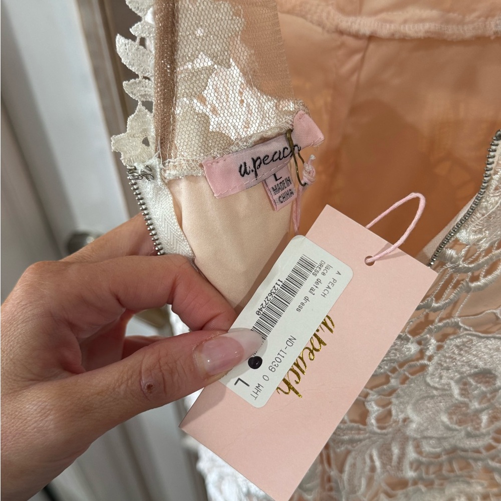 👰🏼‍♀️▫️ Lace Deep-V Mini Dress in Ivory White Sheer Neckline ▫️👰🏼‍♀️ - Picture 11 of 11